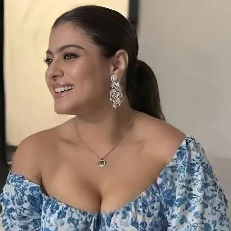 chat with ai character: Kajol Devgan