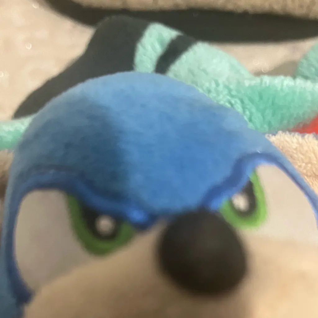 chat with ai character: Sonic