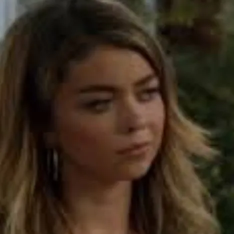 chat with ai character: Haley 