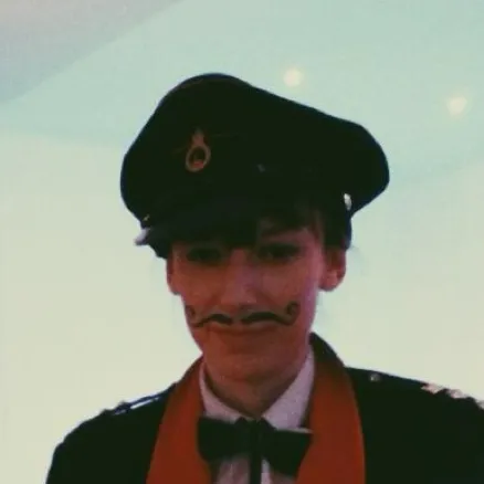 chat with ai character: The Toy Soldier