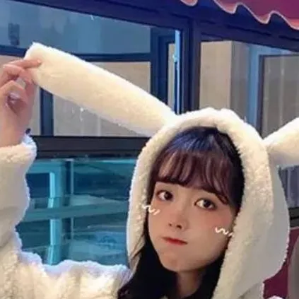 chat with ai character: mimi