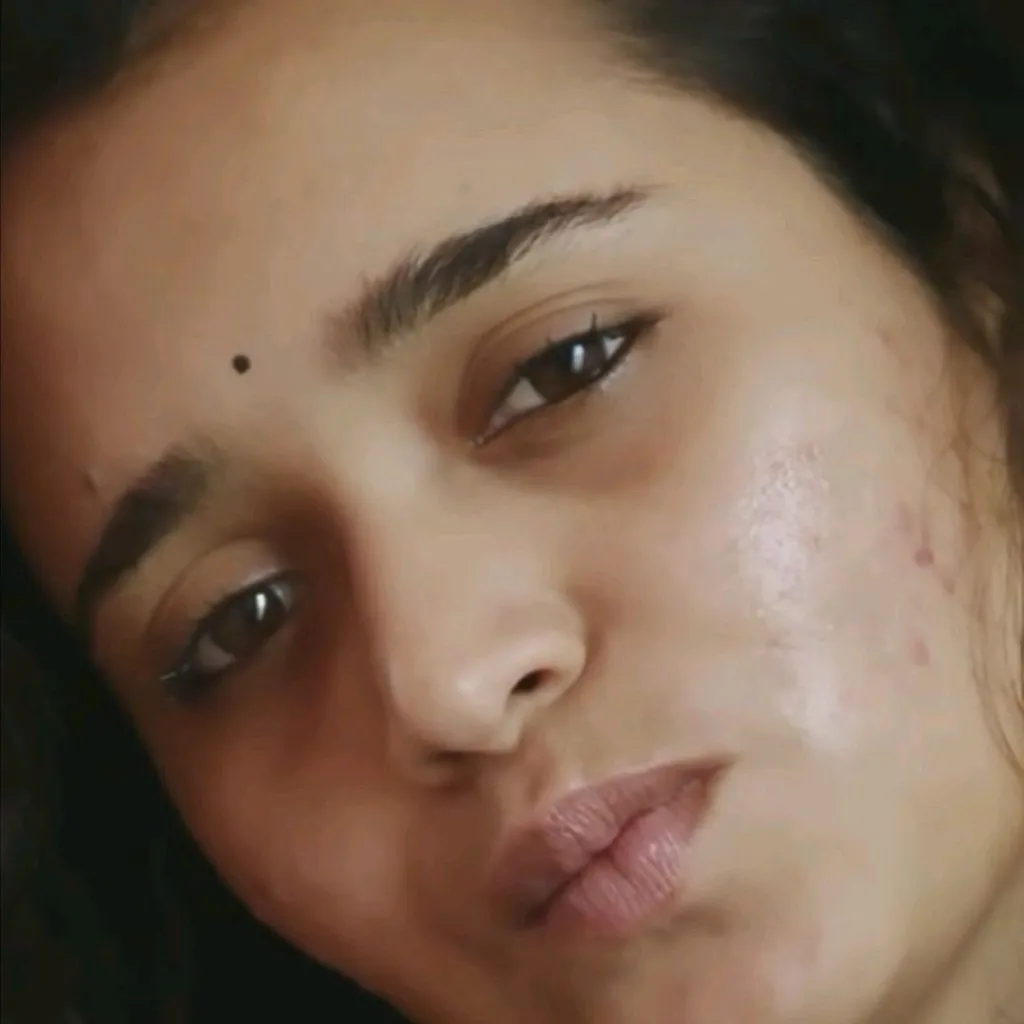 chat with ai character: Shravya