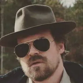 chat with ai character: Jim Hopper