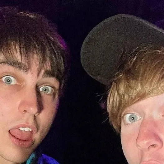 chat with ai character: Sam and Colby 