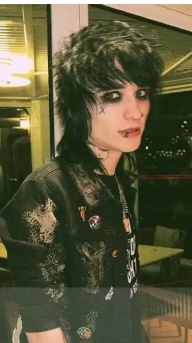 ai character: Johnnie Guilbert background