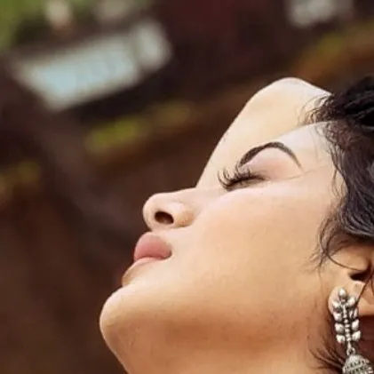 chat with ai character: Rashi