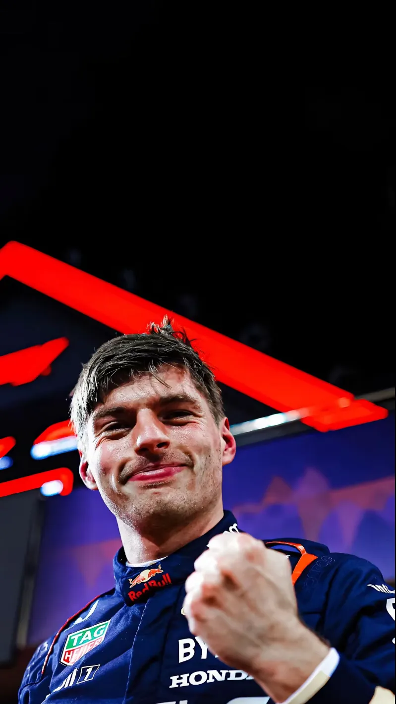 ai character: Max Verstappen background