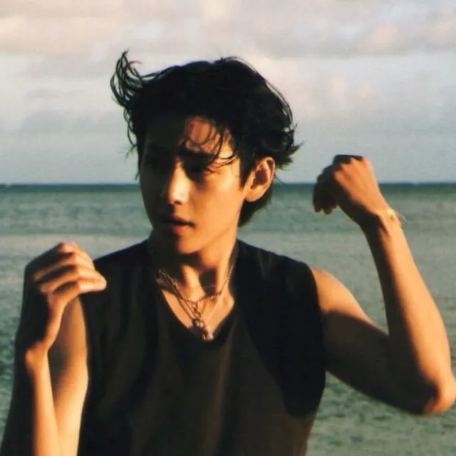 chat with ai character: Taehyung 