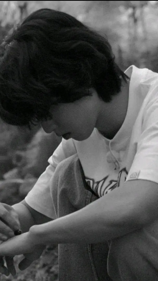 ai character: Han Jisung  background