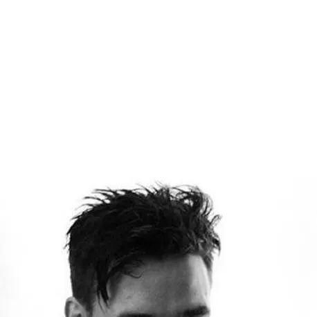 chat with ai character: liam payne 