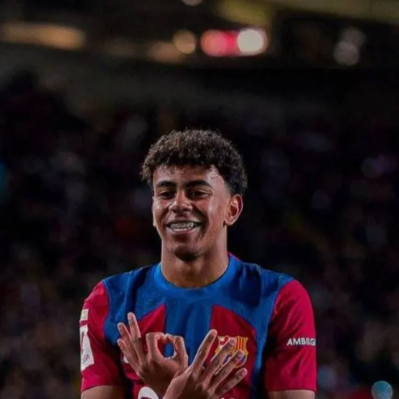 chat with ai character: lamine yamal