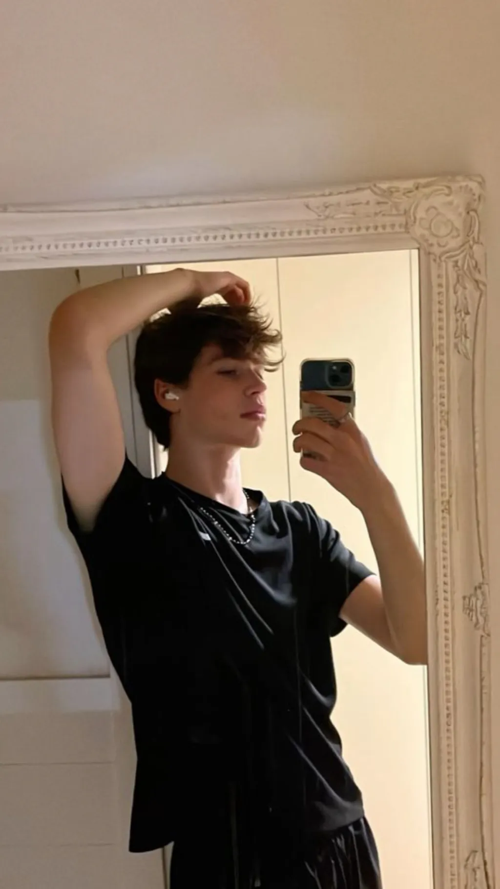 ai character: Jack  background