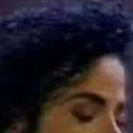 chat with ai character: 🍃 Michael Jackson 