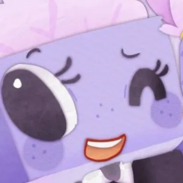 chat with ai character: 🧹-Tisha!-🧼