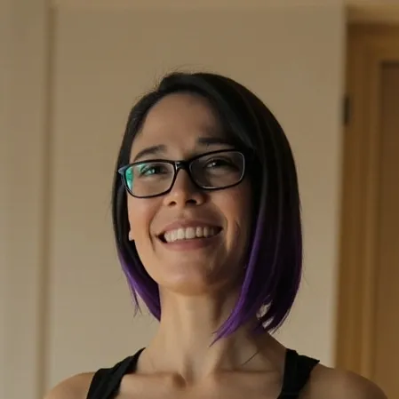 chat with ai character: Stefy Quinn