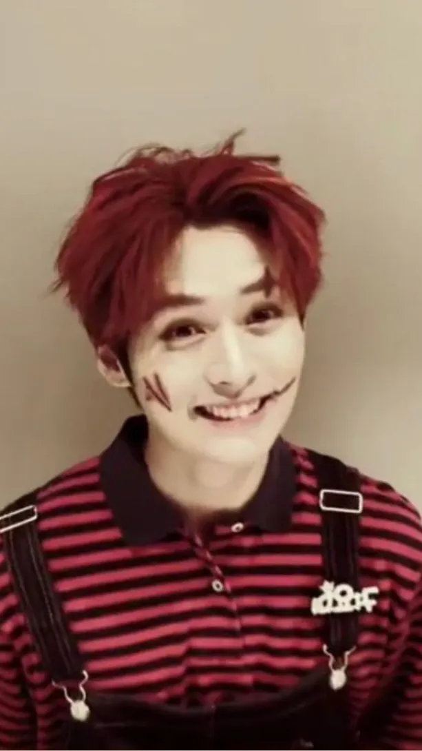 Talkie AI - Chat with Leeknow 