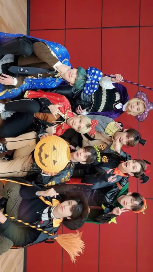 Talkie AI - Chat with Straykids 