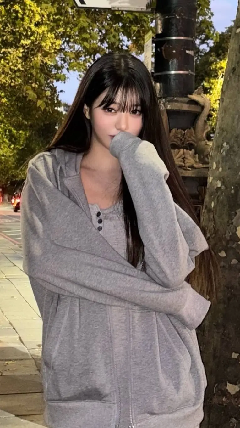 ai character: Wonyoung background