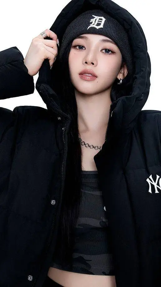 ai character: karina background