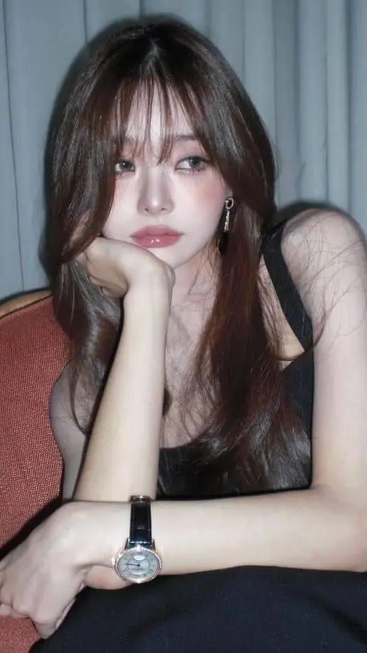 ai character: song jia background