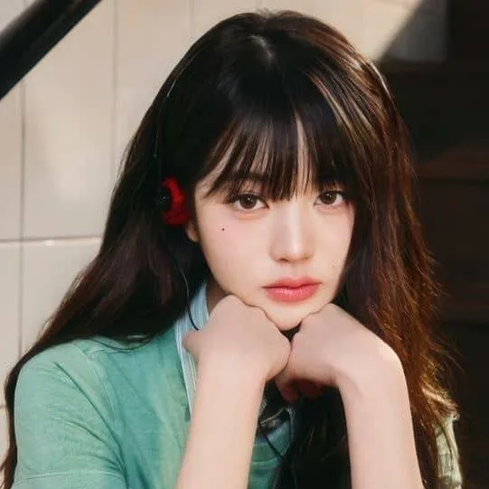 chat with ai character: Wonyoung