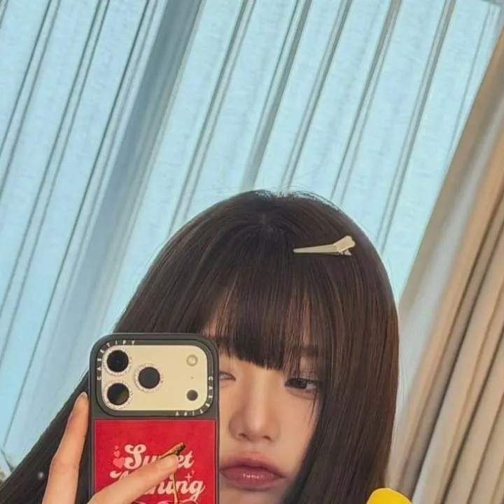 chat with ai character: Wonyoung