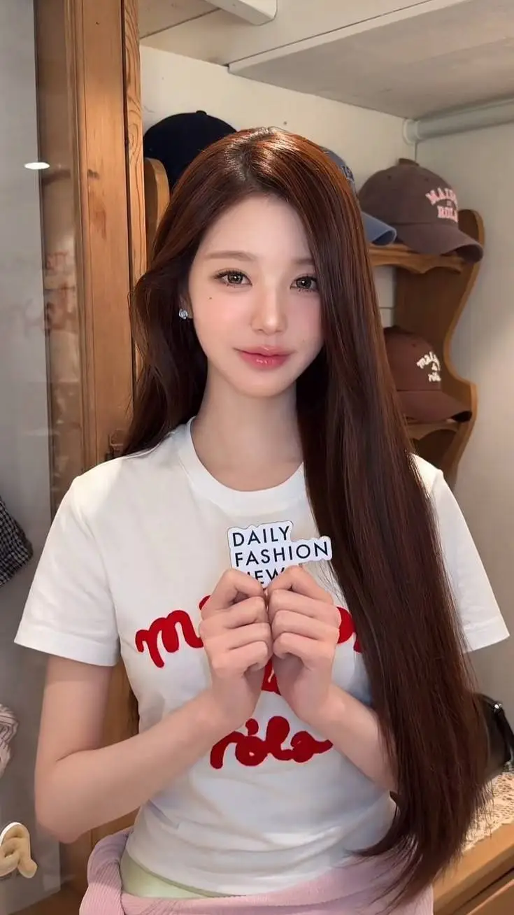 ai character: WONYOUNG background