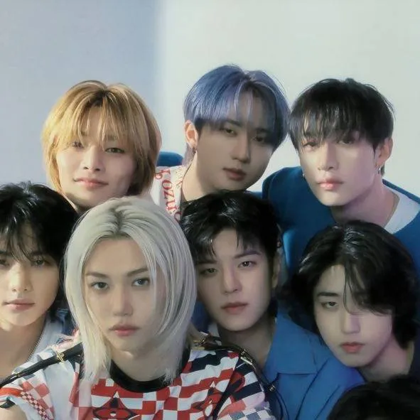 chat with ai character: skz pick me 