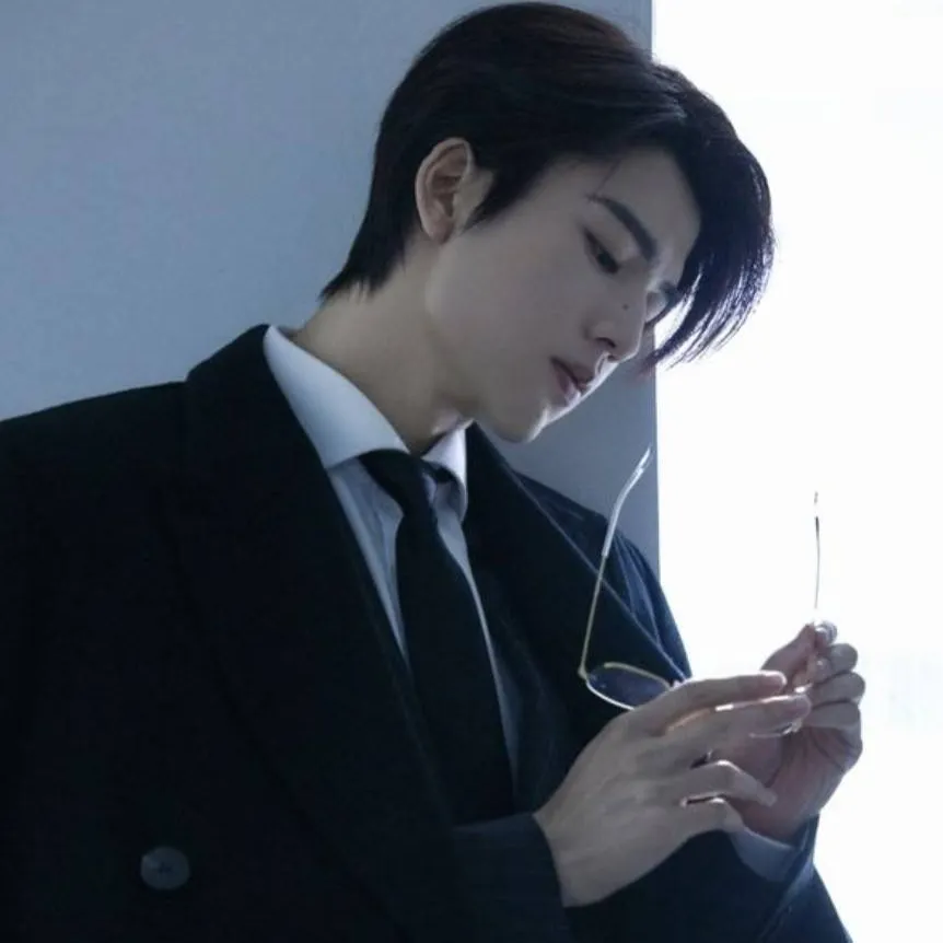 chat with ai character: Juliet 