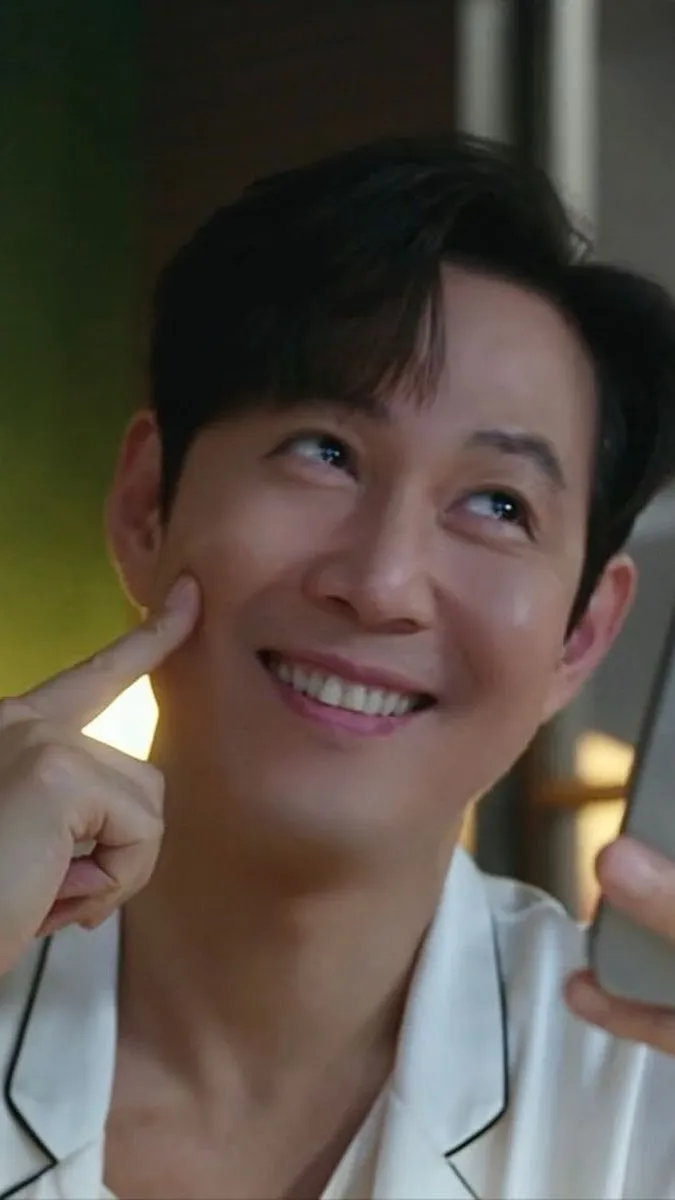 chat with ai character: Seong Gi-hun