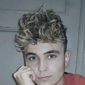 chat with ai character: Brook Wyatt