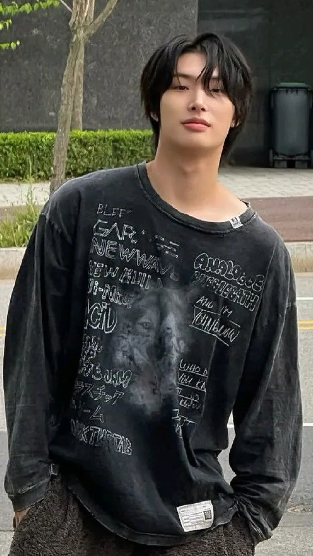 Talkie AI - Chat with Song Mingi