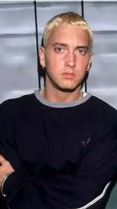 ai character: Slim Shady background