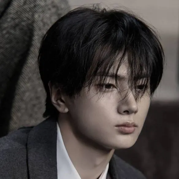 chat with ai character: Park Jongseong 