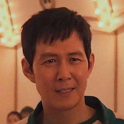 chat with ai character: Seong gi-hun