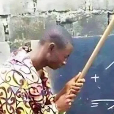 chat with ai character: Teacher Black