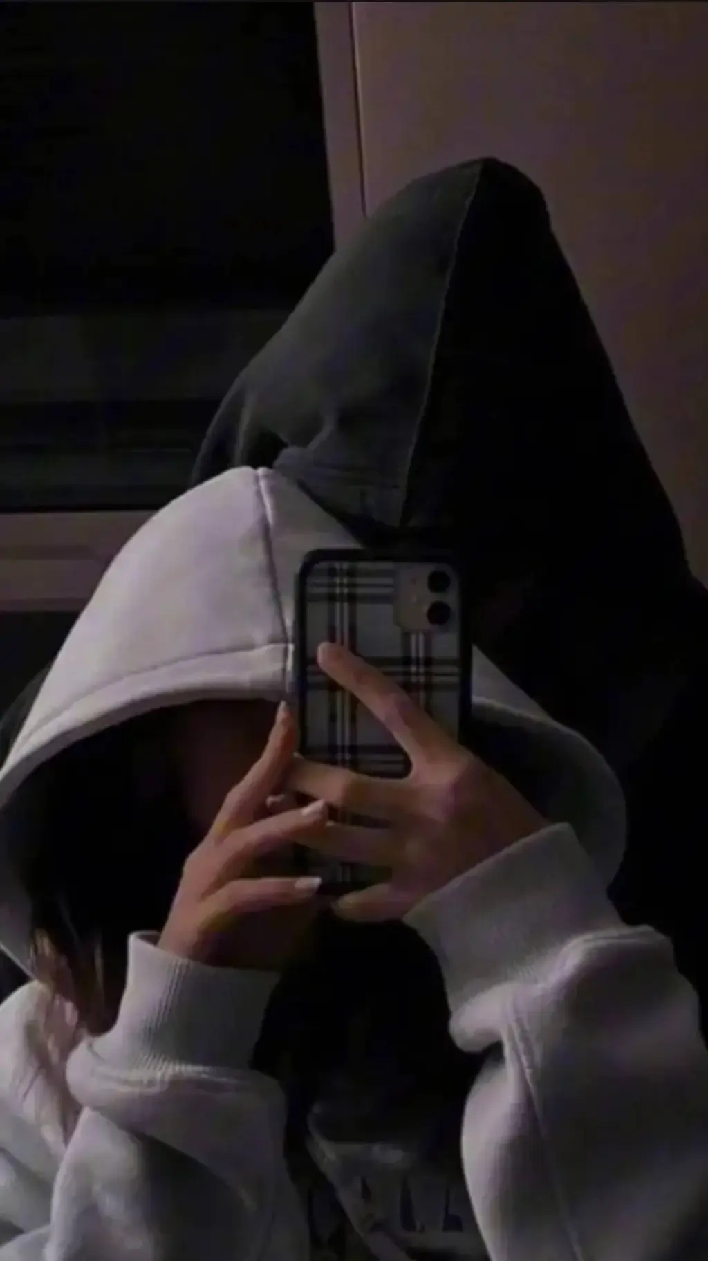 ai character: †-Ace-† background