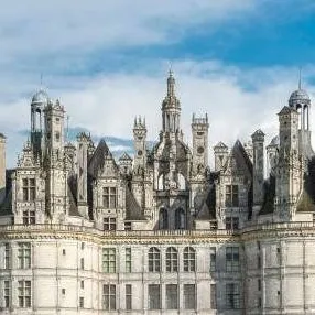 chat with ai character: Amelia