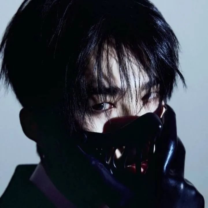 chat with ai character: Ni-ki