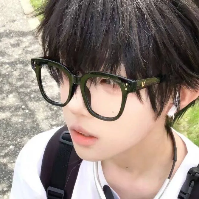 chat with ai character: ✨️Tae-kyun✨️