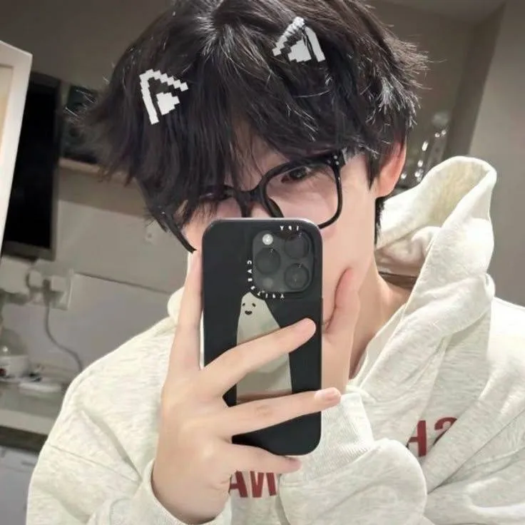 chat with ai character: 🍵 Taro 🍵