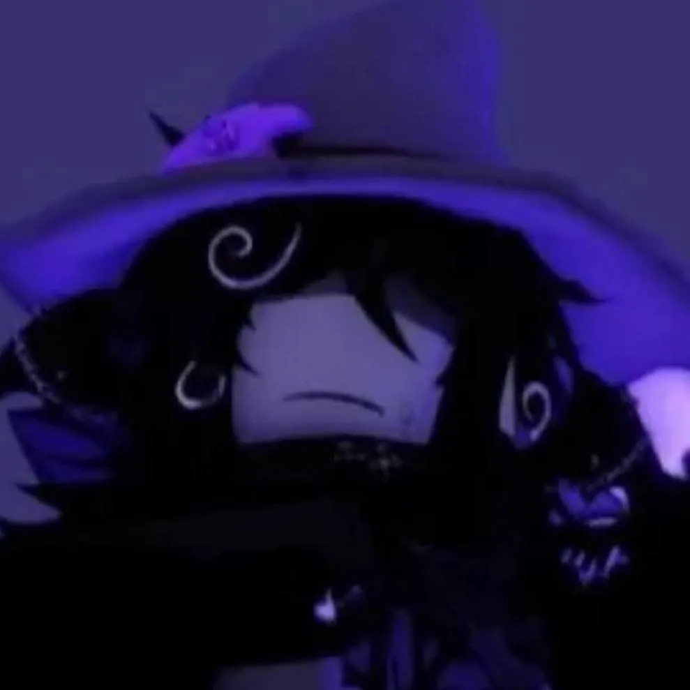 chat with ai character: azure