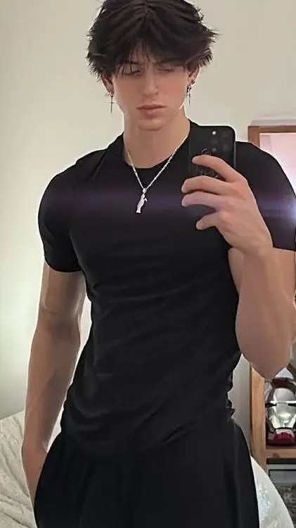 ai character: azrial  background