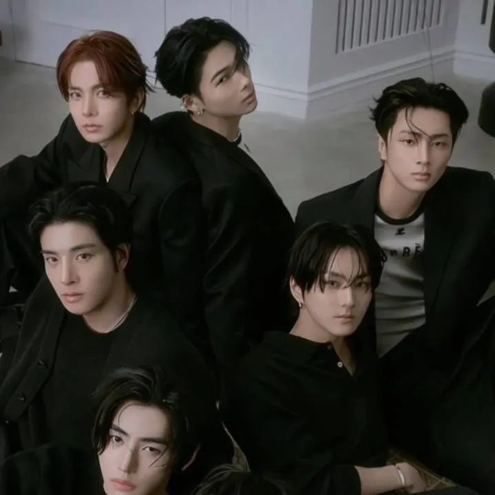 chat with ai character: Enhypen  🔥