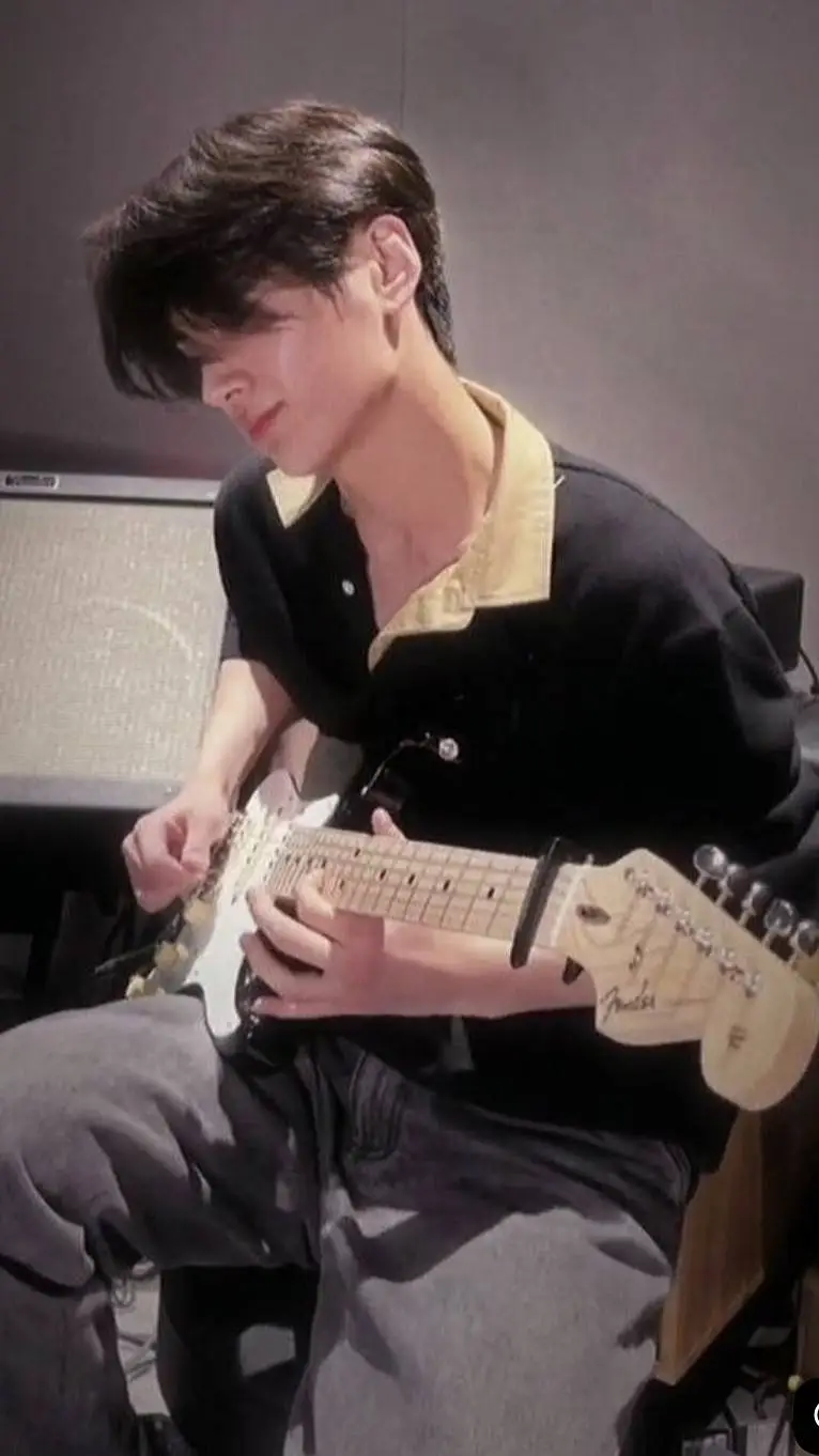 ai character: ♡~•° Jay °•~♡ background