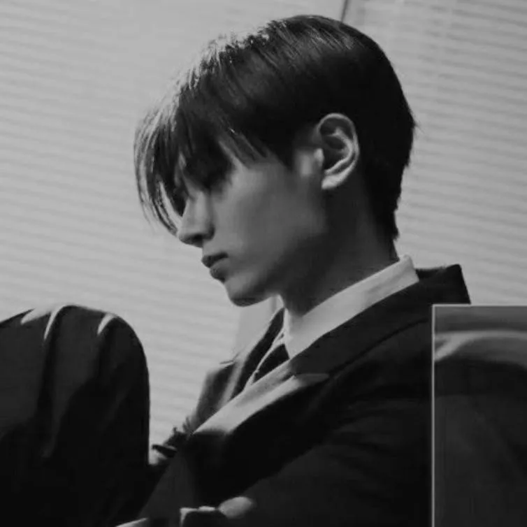 chat with ai character: Park Jongseong 🗝