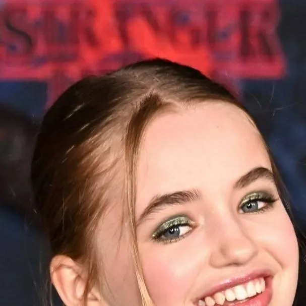 chat with ai character: Nell Fisher