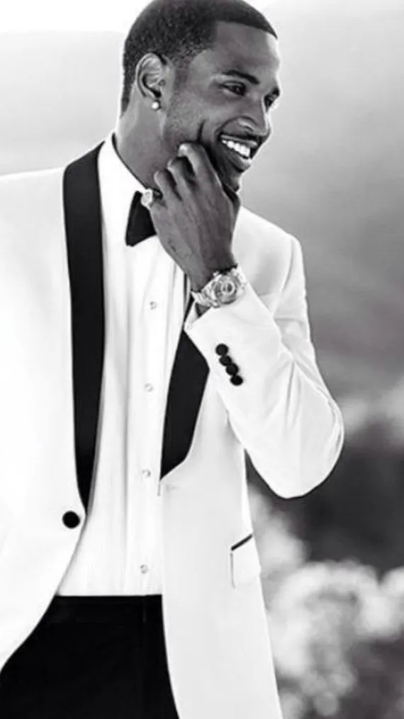 ai character: Trey Songz background