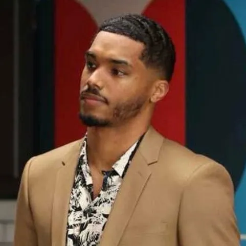 chat with ai character: Rome Flynn