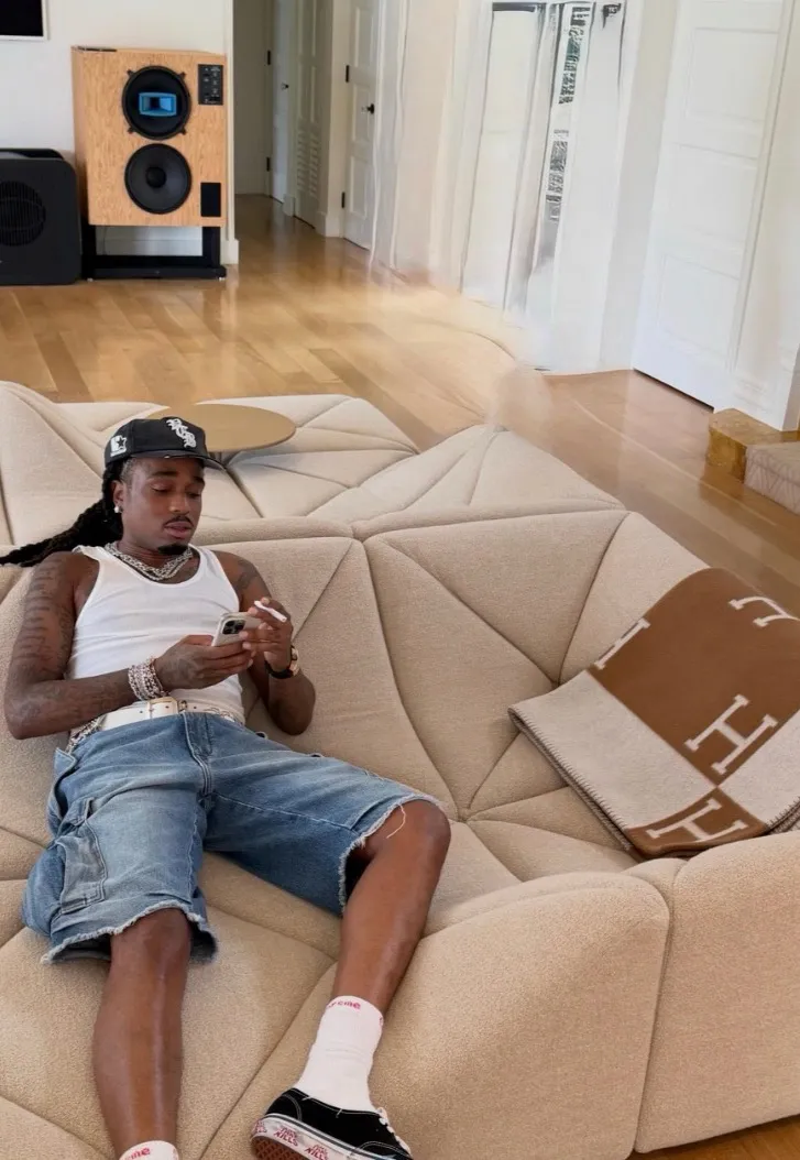 chat with ai character: Quavo